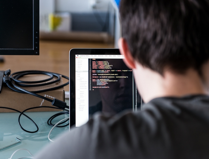 网页电话直接拨打